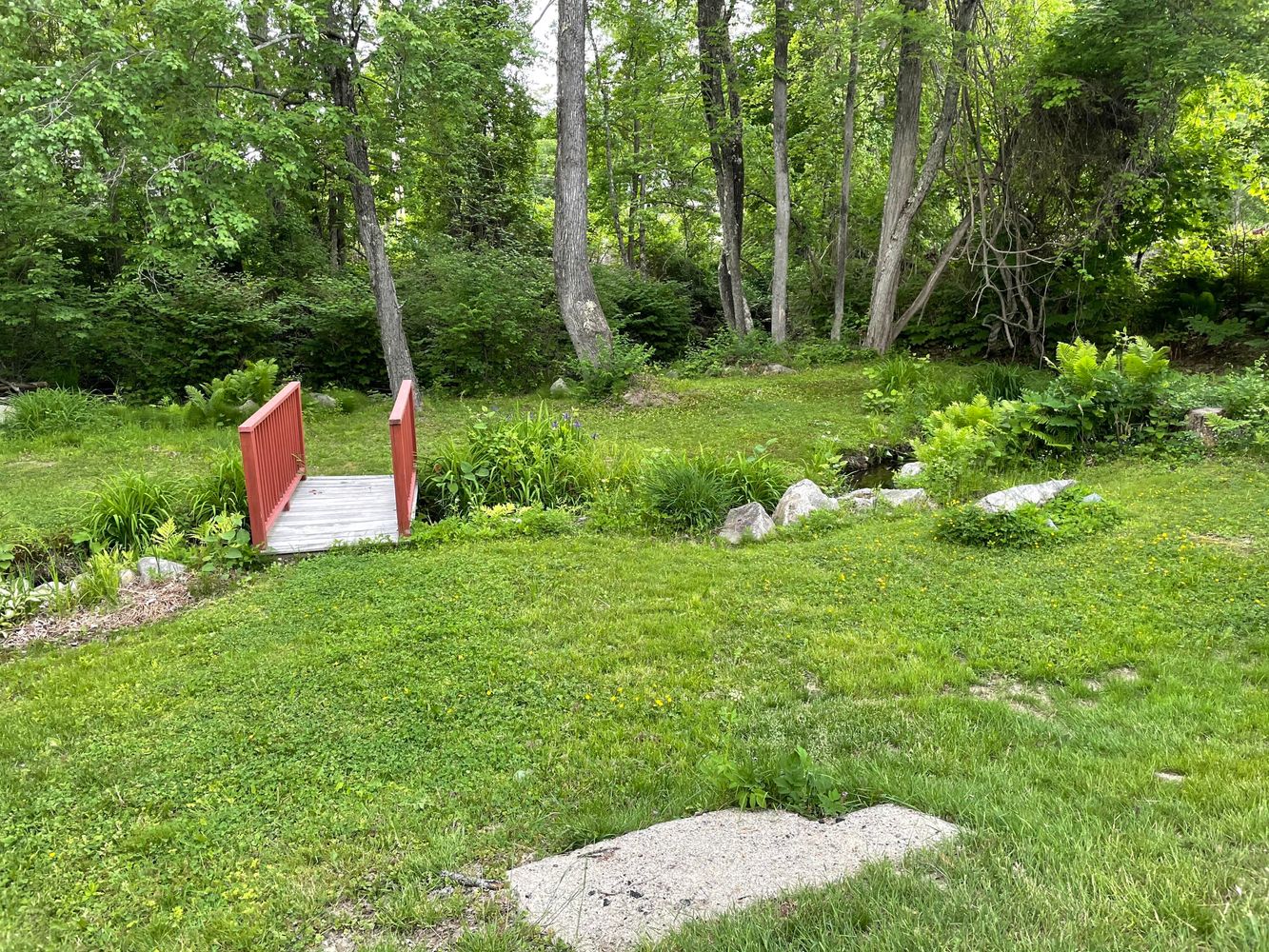 82 Main St, Bridgton, ME 04009